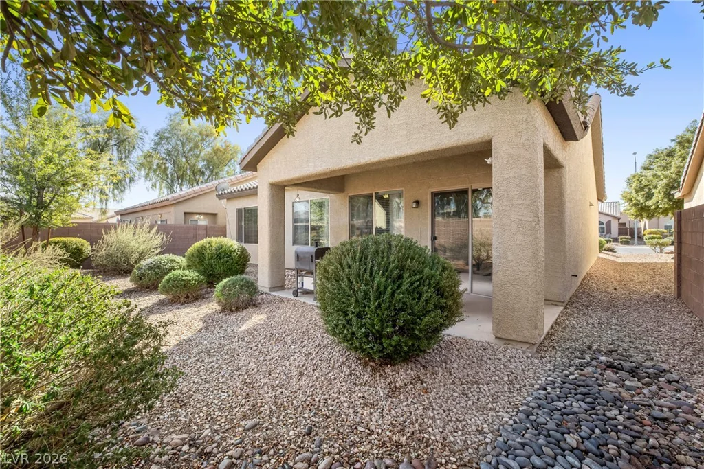 6168 Forest Pony, Las Vegas, NV 89122