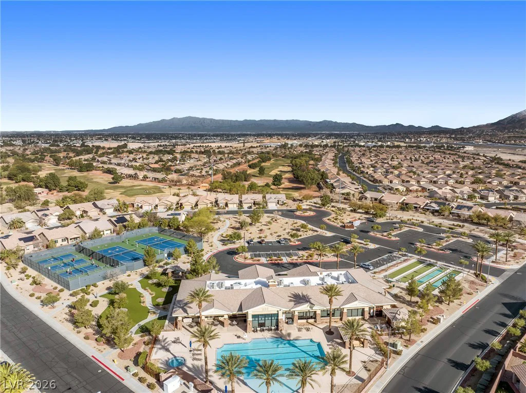 6168 Forest Pony, Las Vegas, NV 89122