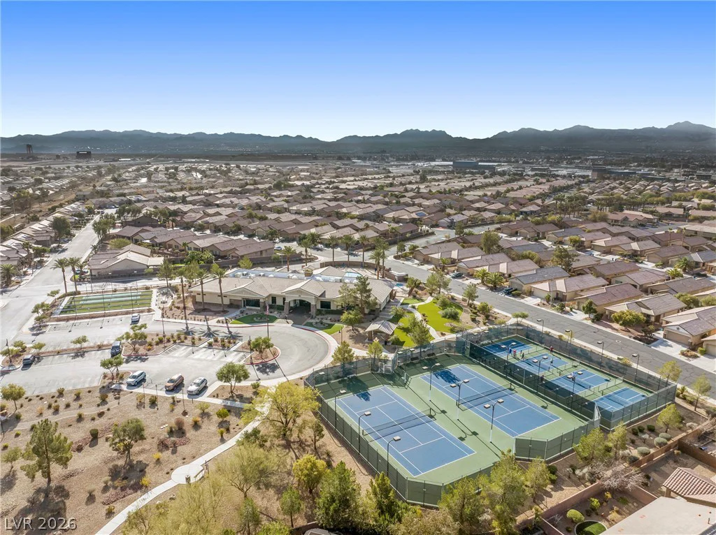 6168 Forest Pony, Las Vegas, NV 89122