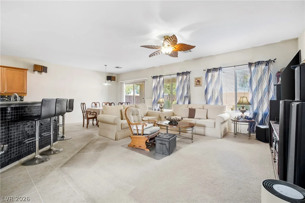 6168 Forest Pony, Las Vegas, NV 89122
