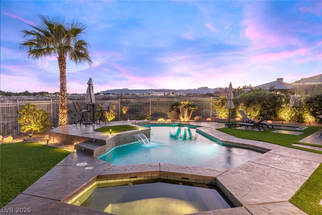 9601 Canyon Mesa, Las Vegas, NV 89144