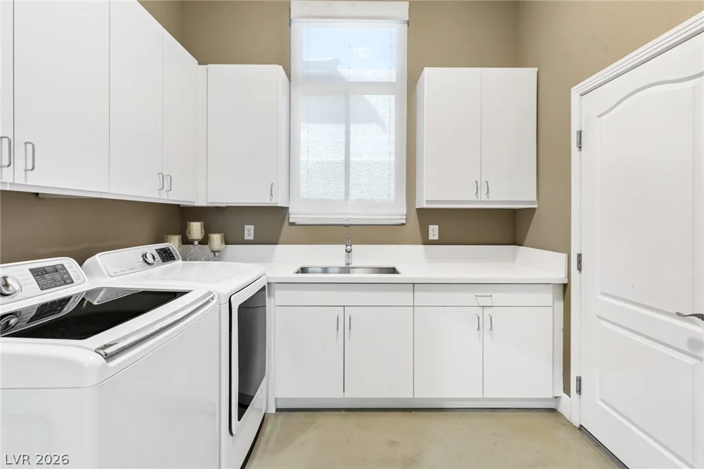 9601 Canyon Mesa, Las Vegas, NV 89144