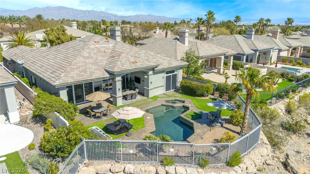 9601 Canyon Mesa, Las Vegas, NV 89144