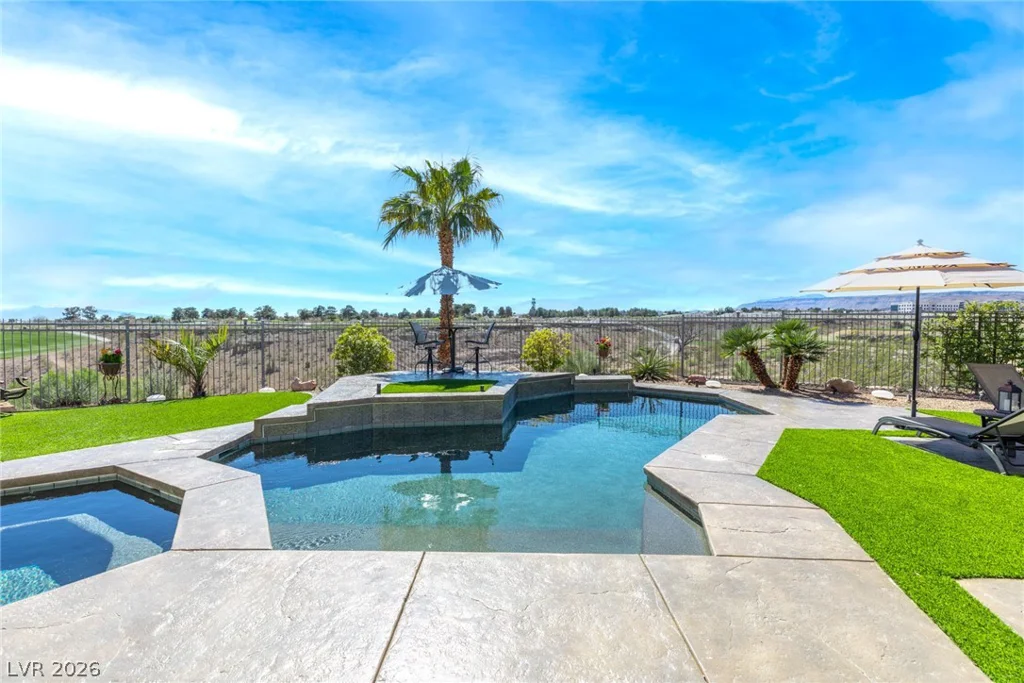 9601 Canyon Mesa, Las Vegas, NV 89144