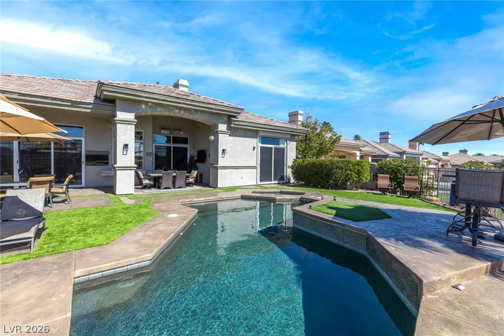 9601 Canyon Mesa, Las Vegas, NV 89144