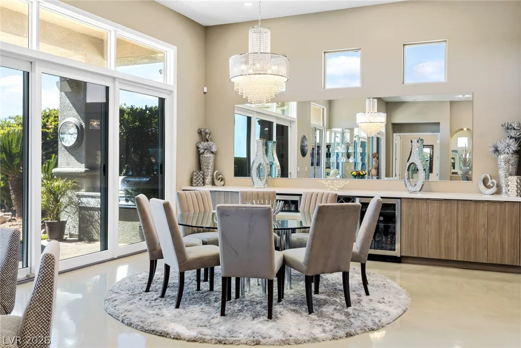 9601 Canyon Mesa, Las Vegas, NV 89144