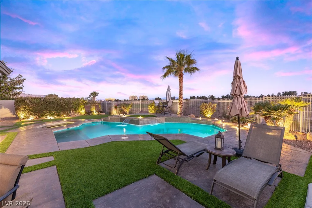 9601 Canyon Mesa, Las Vegas, NV 89144