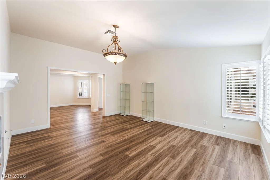 7901 Magnolia Glen, Las Vegas, NV 89128