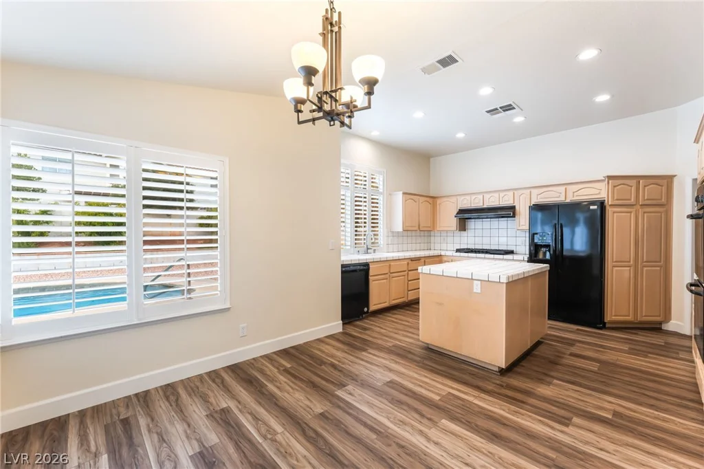 7901 Magnolia Glen, Las Vegas, NV 89128