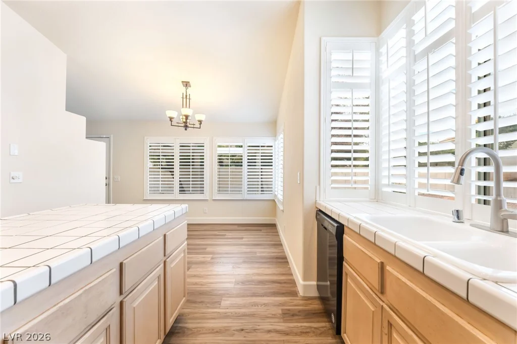 7901 Magnolia Glen, Las Vegas, NV 89128