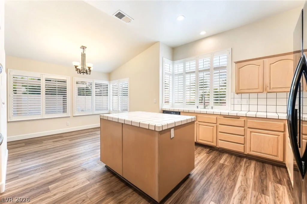 7901 Magnolia Glen, Las Vegas, NV 89128