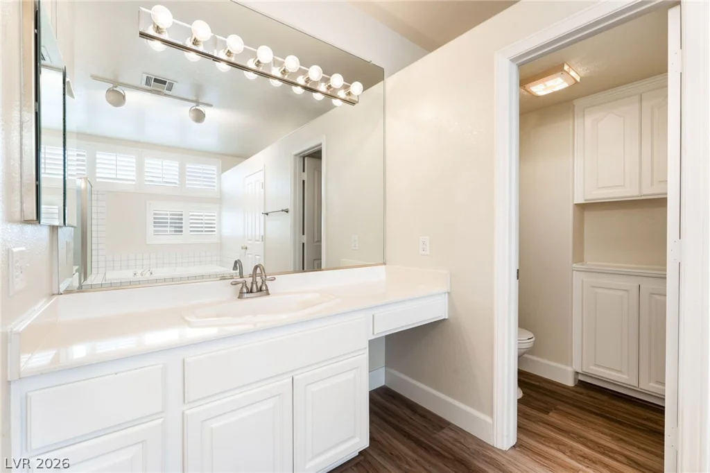 7901 Magnolia Glen, Las Vegas, NV 89128
