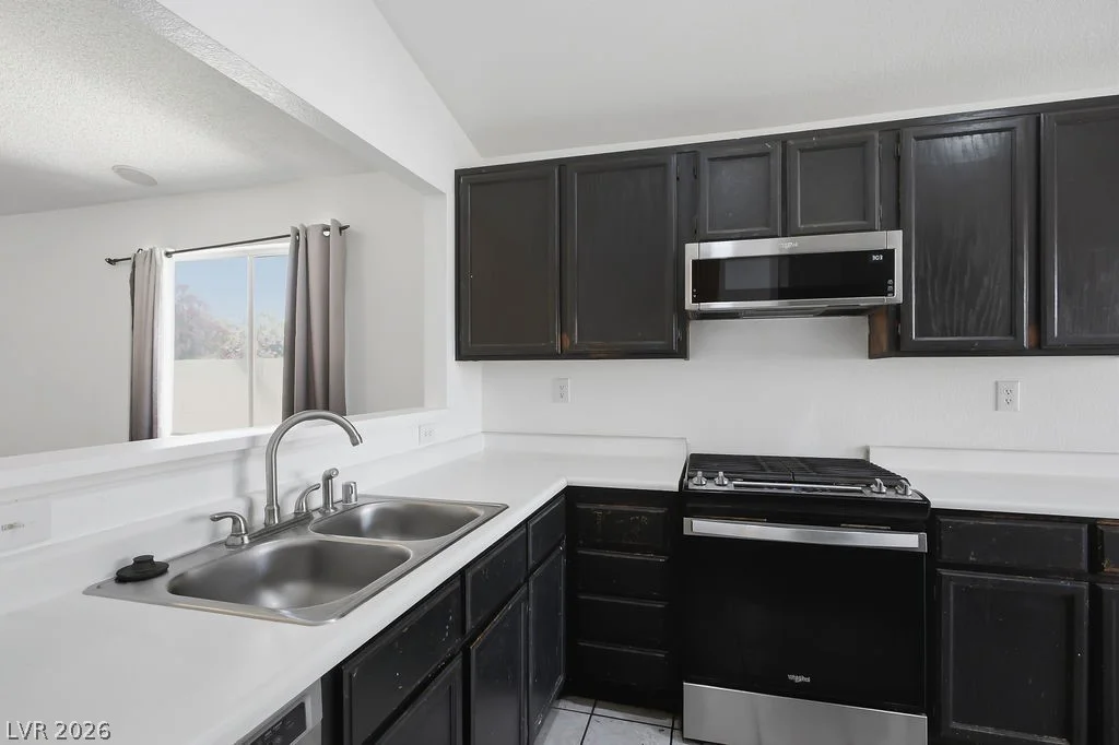 5115 Palo Pinto, North Las Vegas, NV 89031