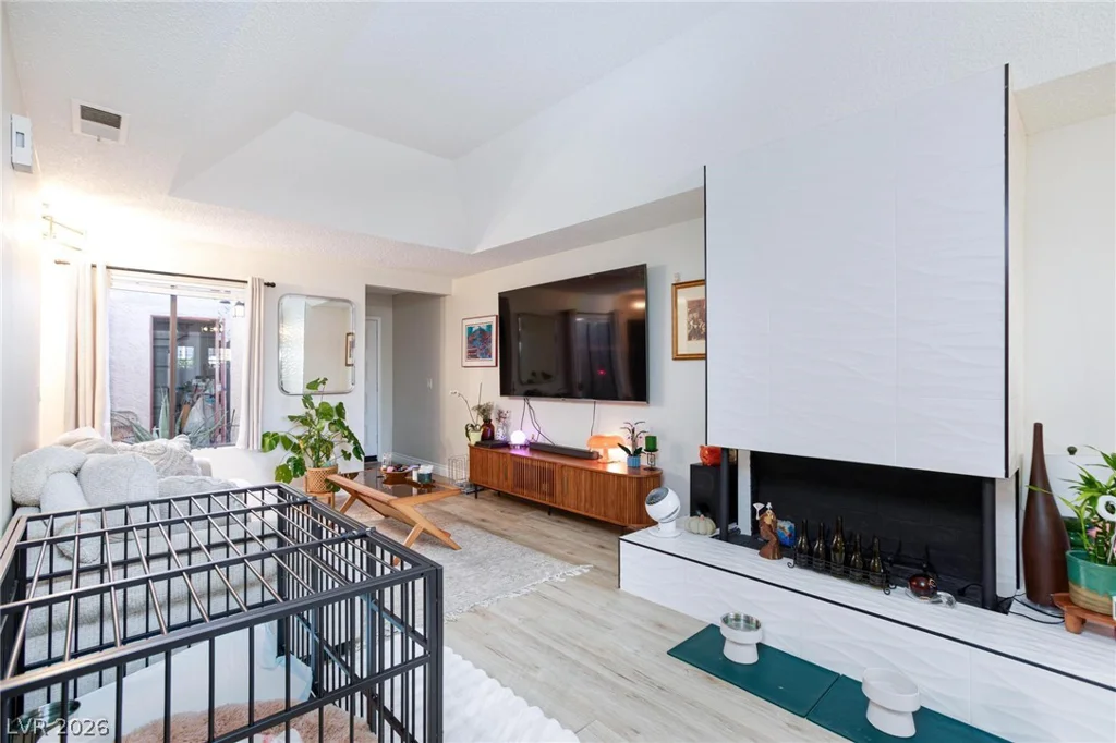 1844 Arbol Verde, Las Vegas, NV 89119