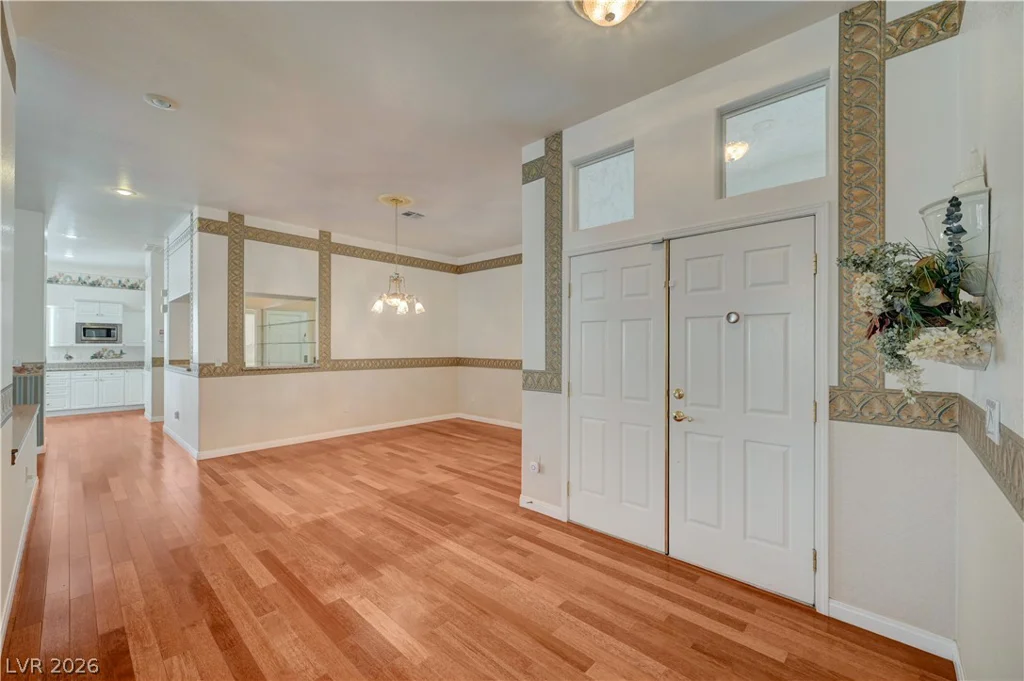 3248 Cambridgeshire, Las Vegas, NV 89146