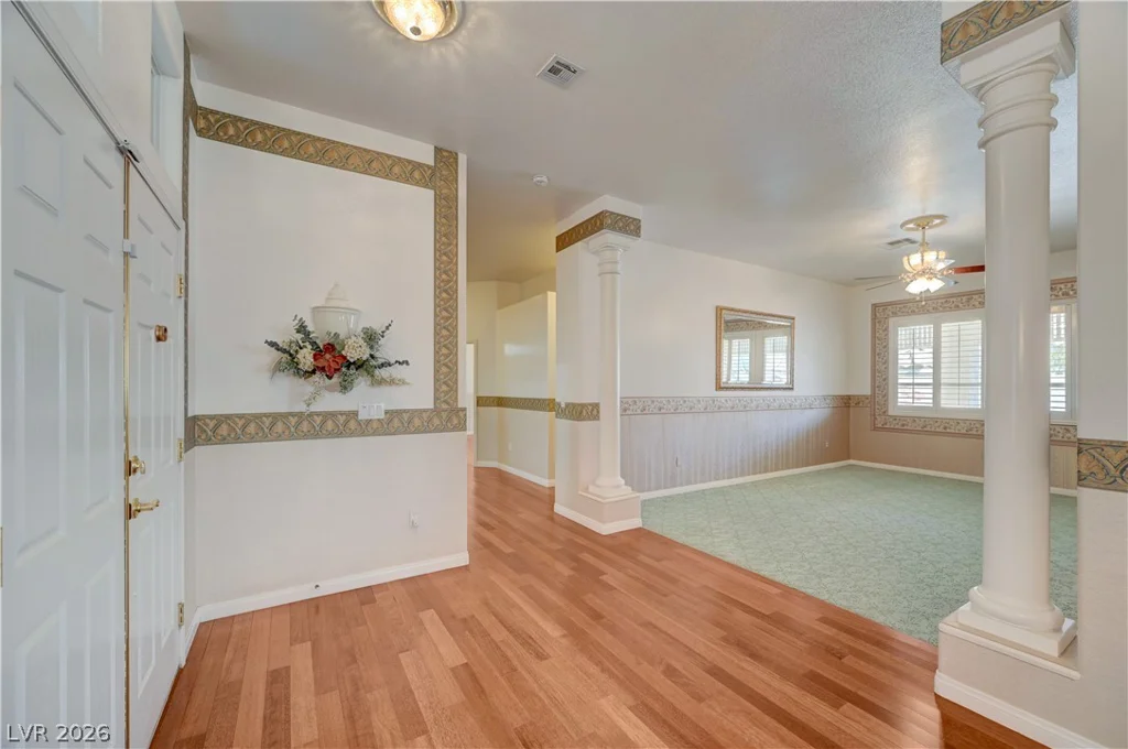 3248 Cambridgeshire, Las Vegas, NV 89146