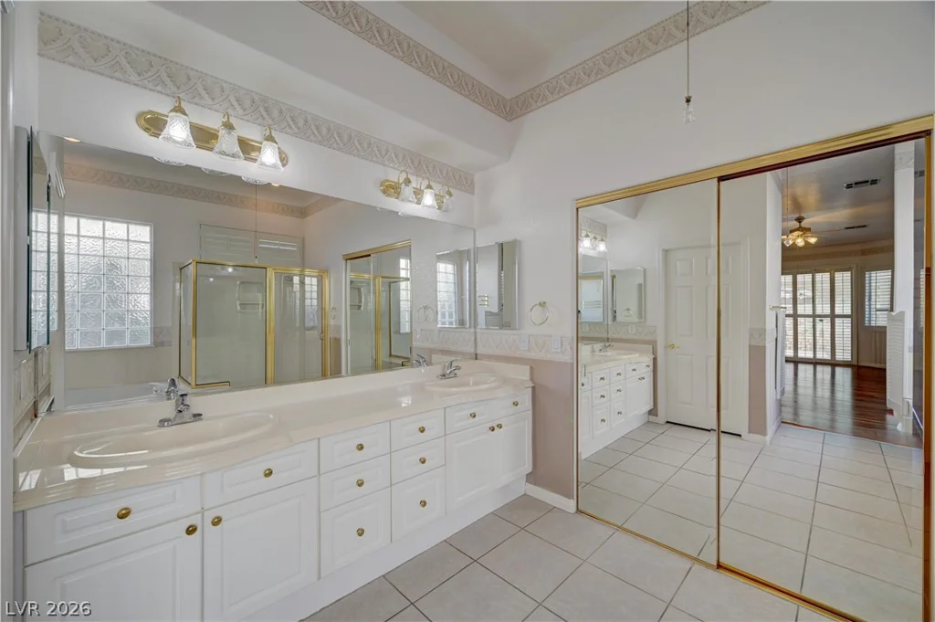 3248 Cambridgeshire, Las Vegas, NV 89146