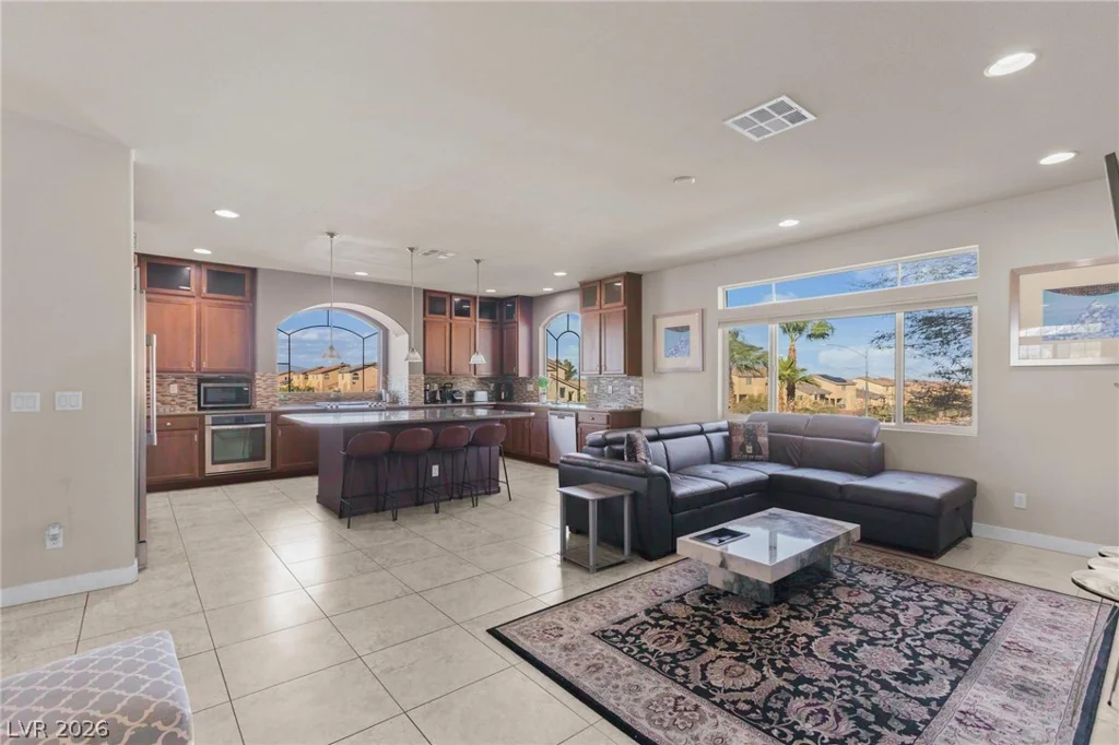 8508 Silver Coast, Las Vegas, NV 89139