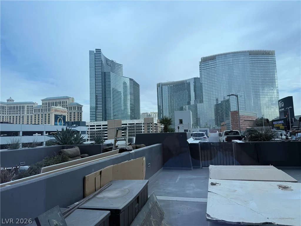 4525 Dean Martin, Las Vegas, NV 89103