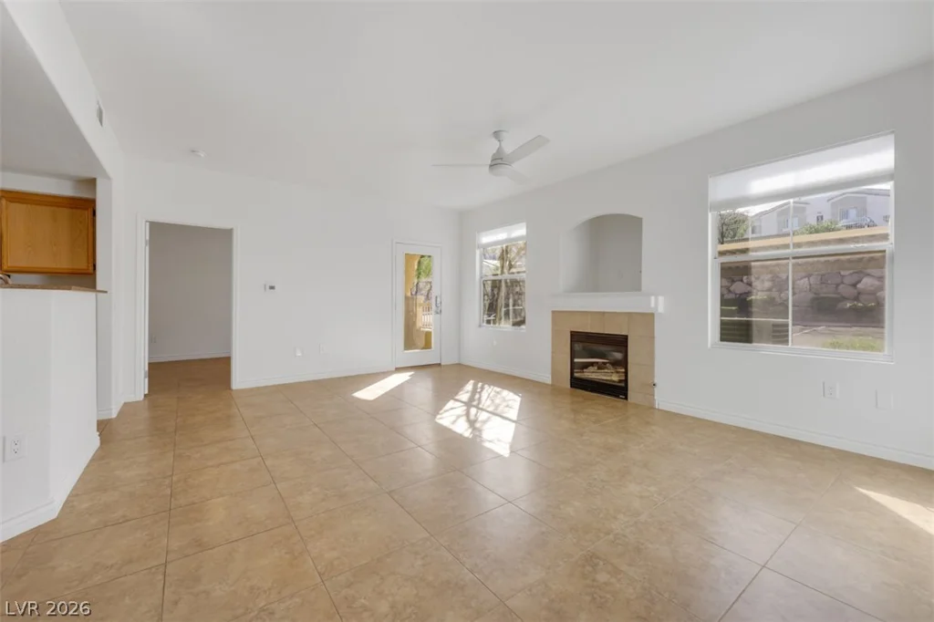 10550 Alexander, Las Vegas, NV 89129