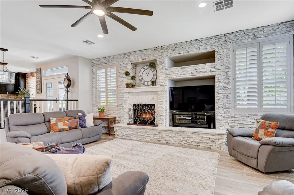 1513 Waterford Falls, Las Vegas, NV 89123