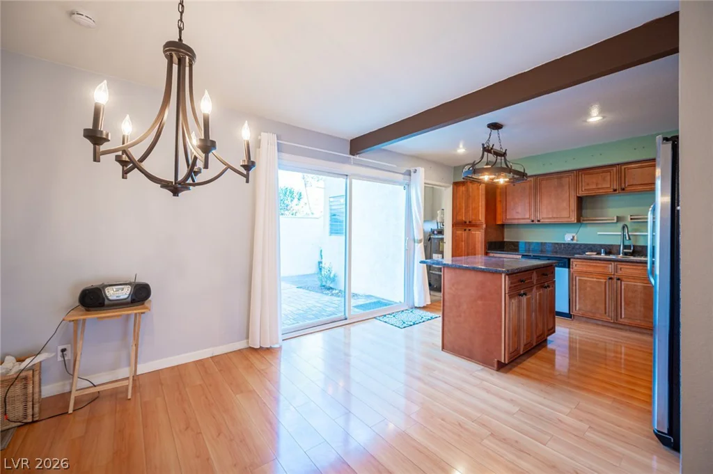 618 Rolling Green, Las Vegas, NV 89169