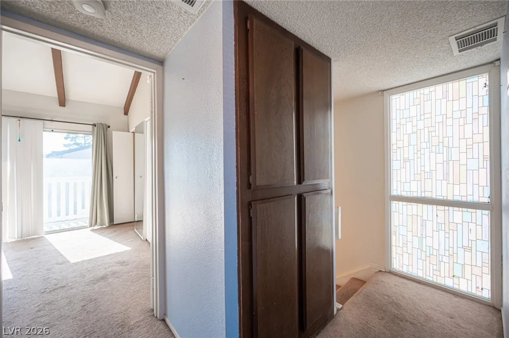 618 Rolling Green, Las Vegas, NV 89169