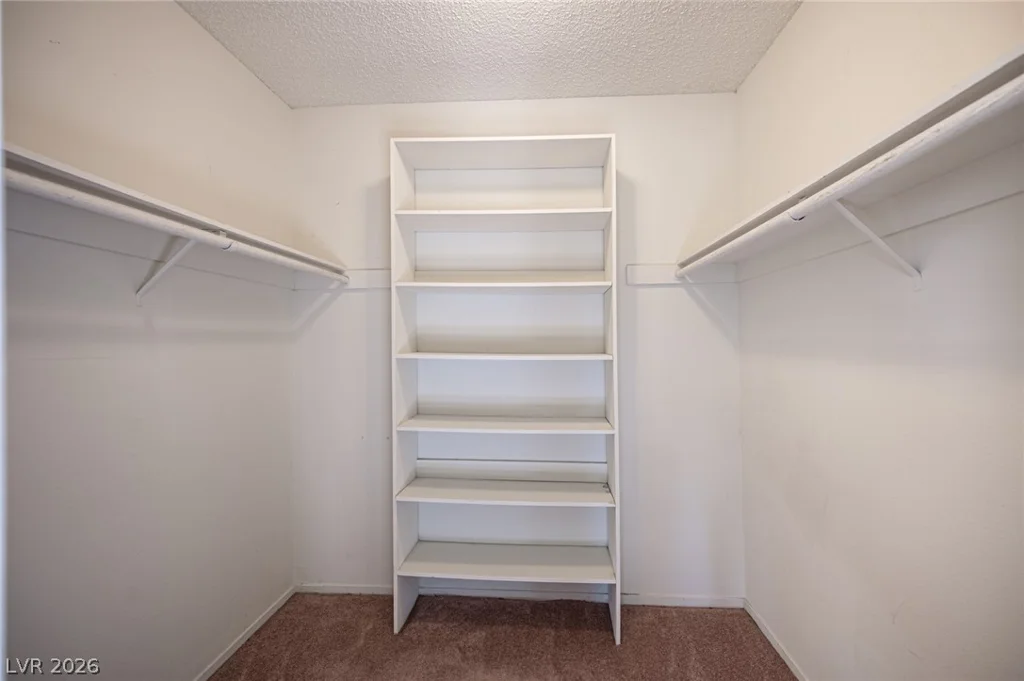 618 Rolling Green, Las Vegas, NV 89169