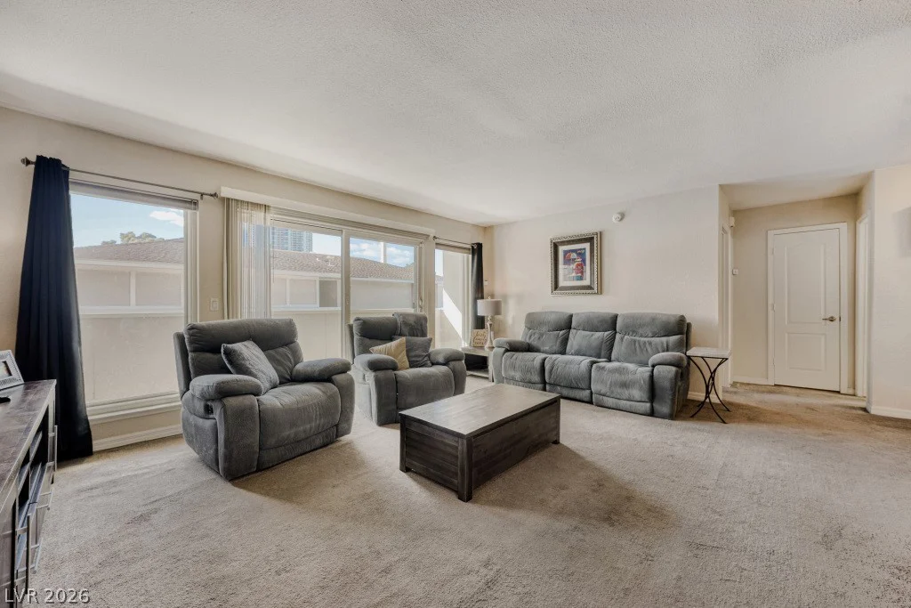 2838 Geary, Las Vegas, NV 89109