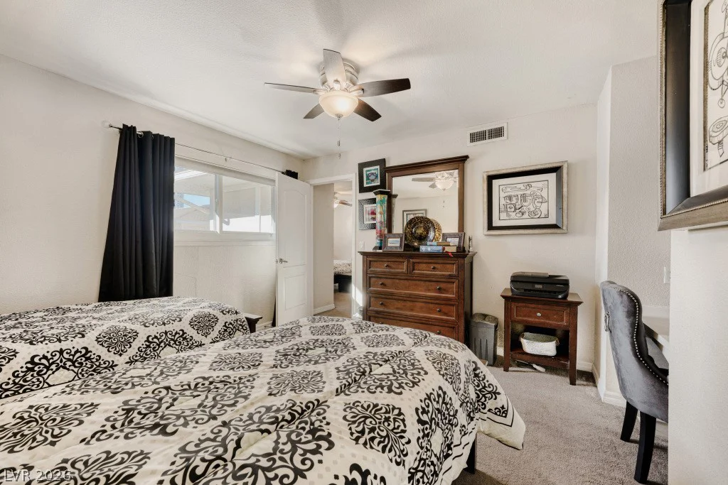 2838 Geary, Las Vegas, NV 89109