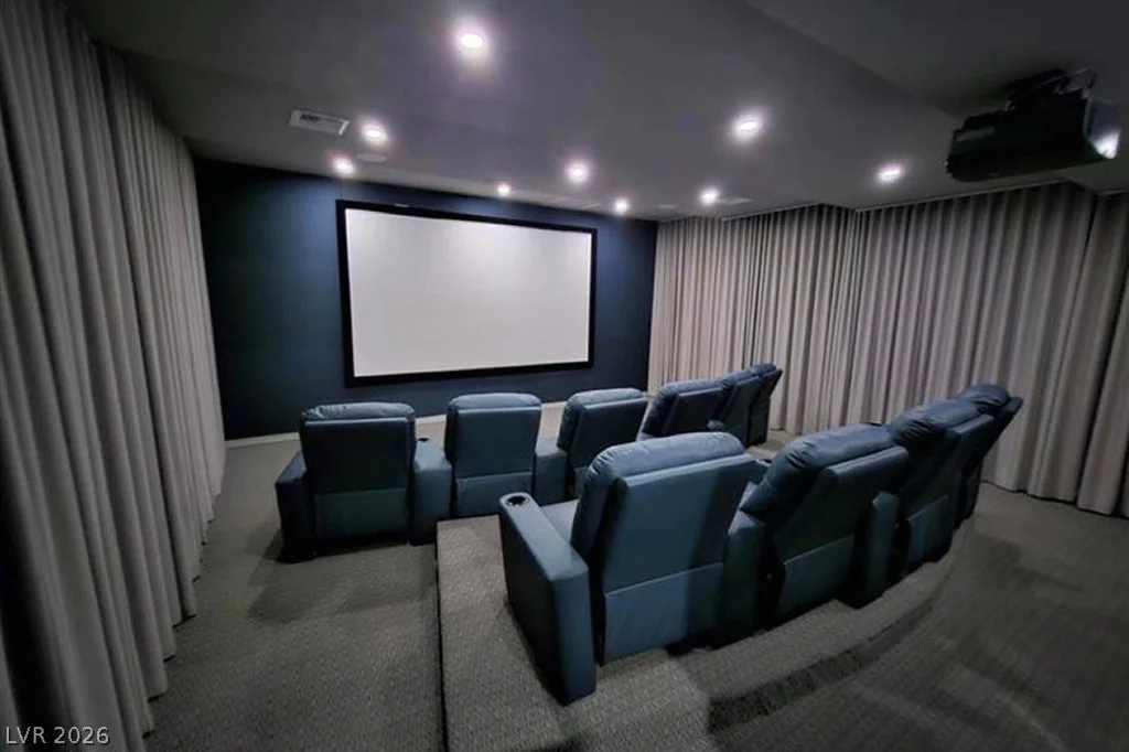 4525 Dean Martin, Las Vegas, NV 89103