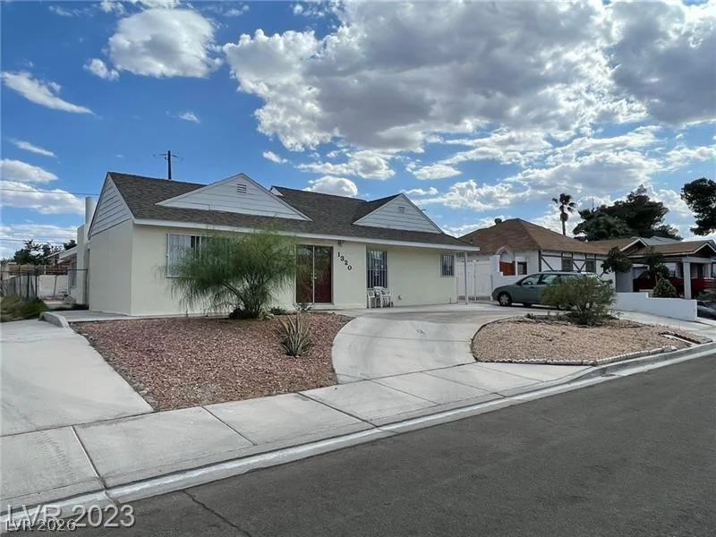 1320 Norman, Las Vegas, NV 89104