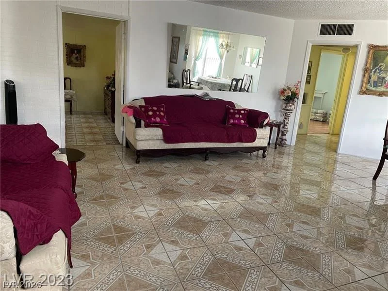 1320 Norman, Las Vegas, NV 89104