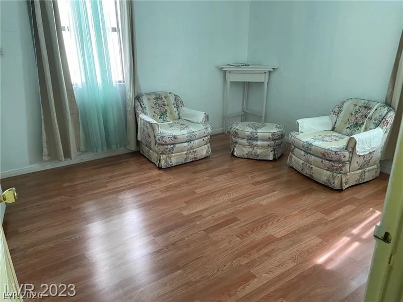 1320 Norman, Las Vegas, NV 89104
