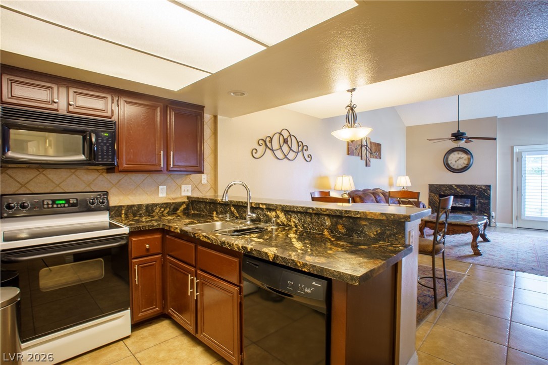 2753 Lodestone, Las Vegas, NV 89117