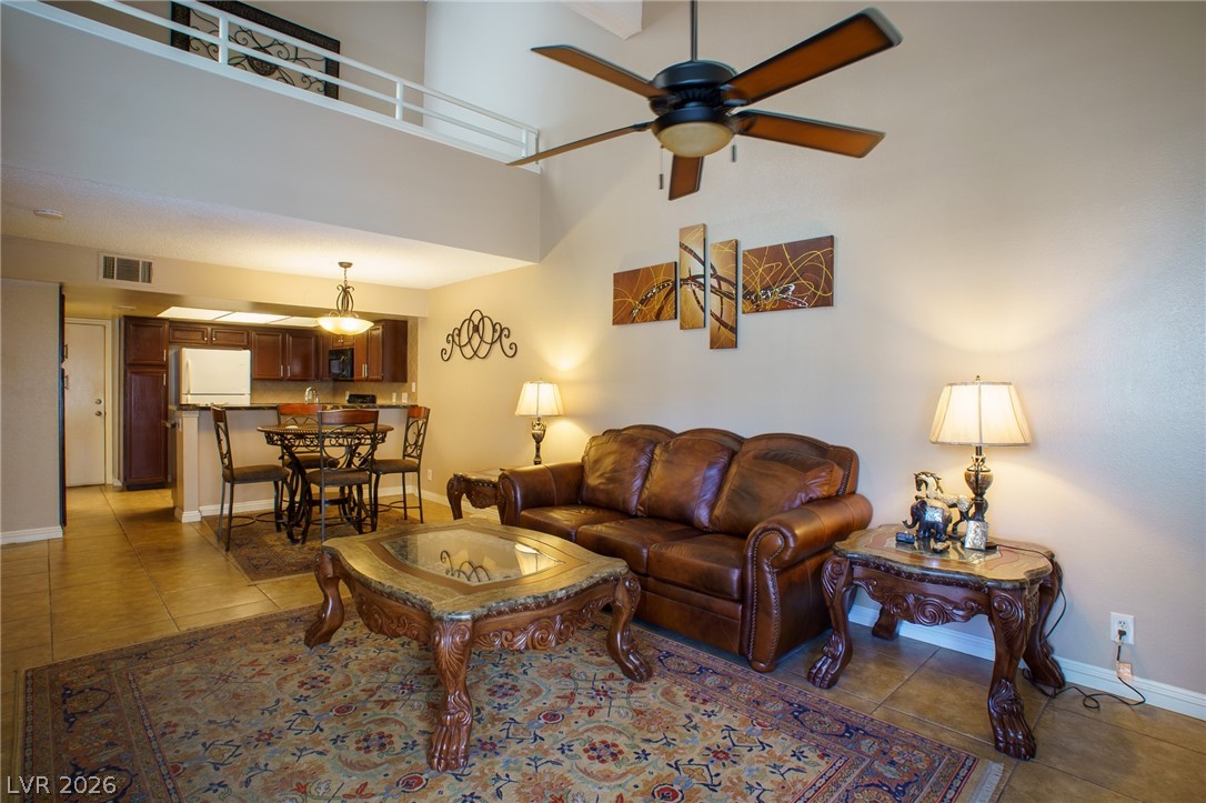 2753 Lodestone, Las Vegas, NV 89117