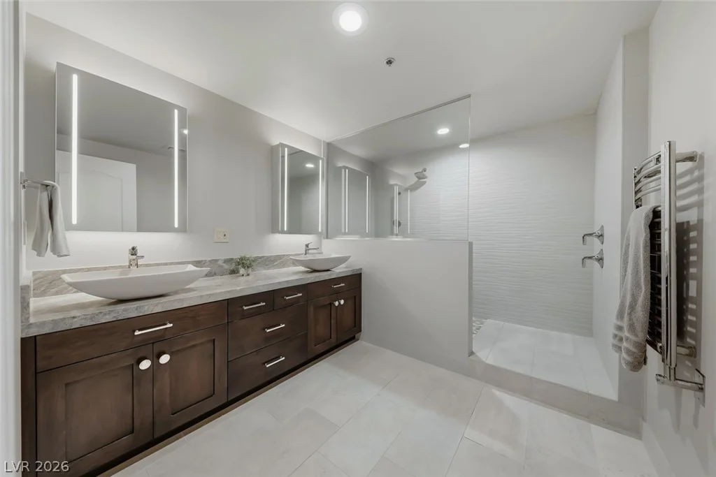 30 Strada Di Villaggio, Henderson, NV 89011