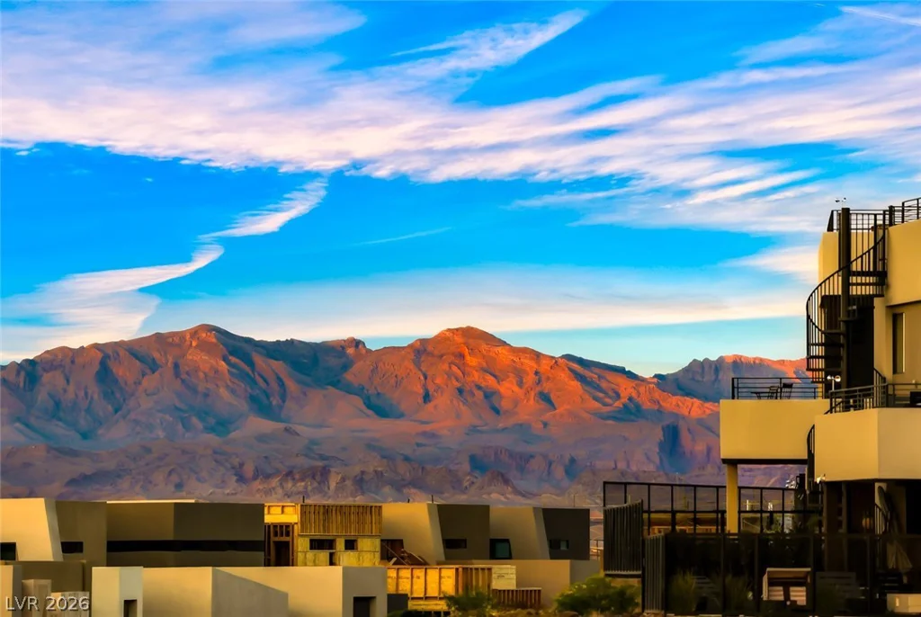 30 Strada Di Villaggio, Henderson, NV 89011