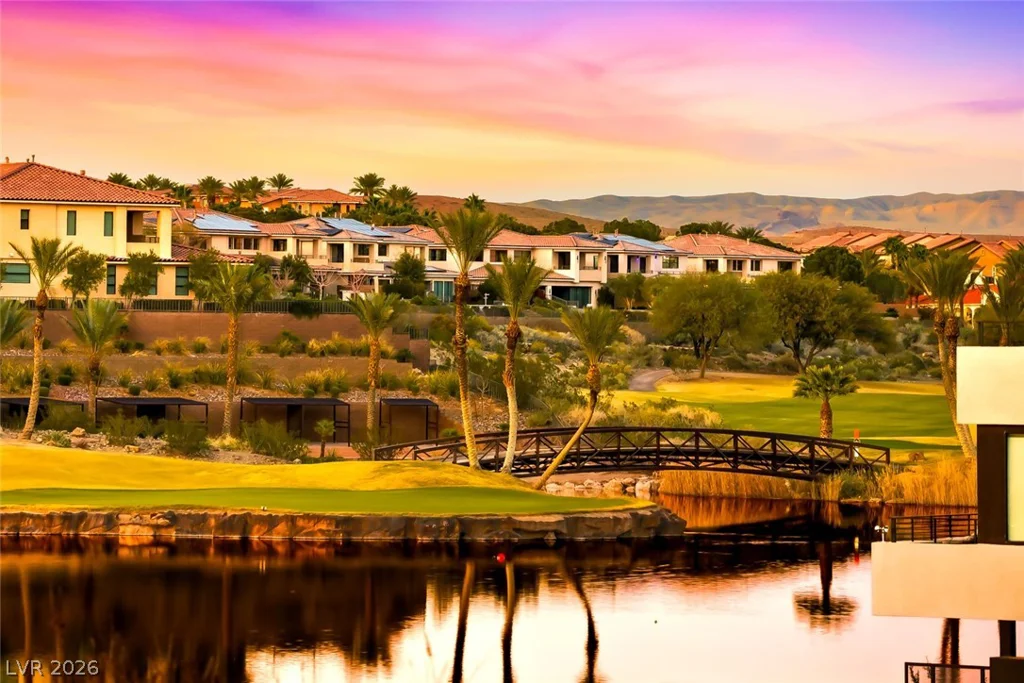 30 Strada Di Villaggio, Henderson, NV 89011