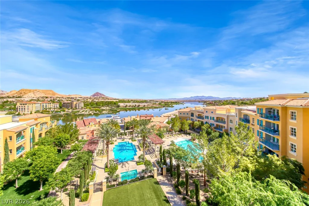 30 Strada Di Villaggio, Henderson, NV 89011