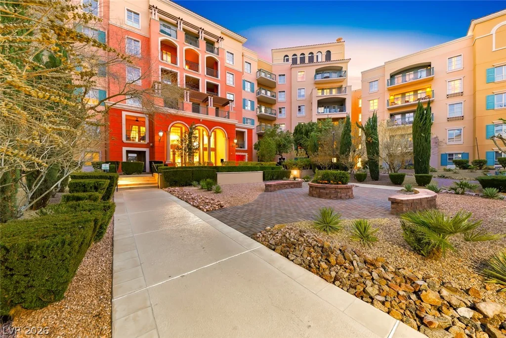 30 Strada Di Villaggio, Henderson, NV 89011