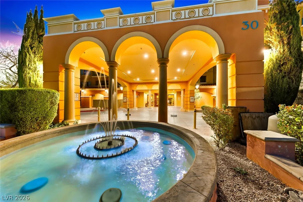 30 Strada Di Villaggio, Henderson, NV 89011