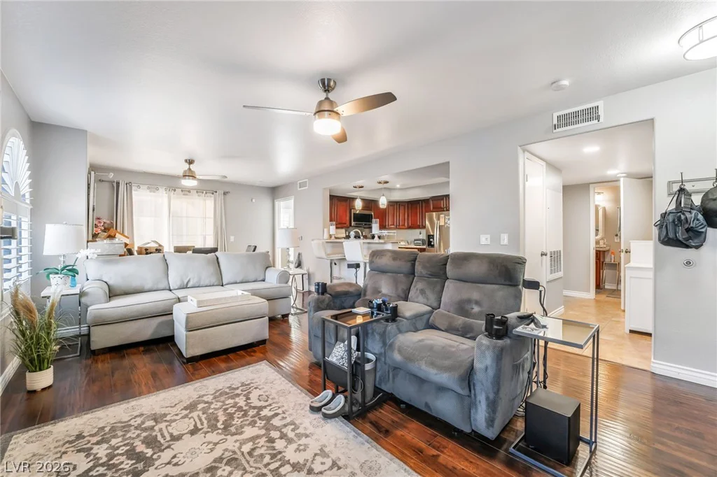 7950 Flamingo, Las Vegas, NV 89147