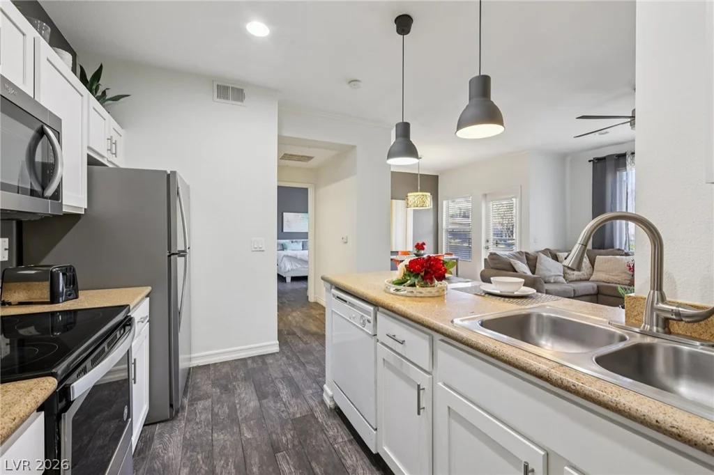 2900 Sunridge Heights, Henderson, NV 89052