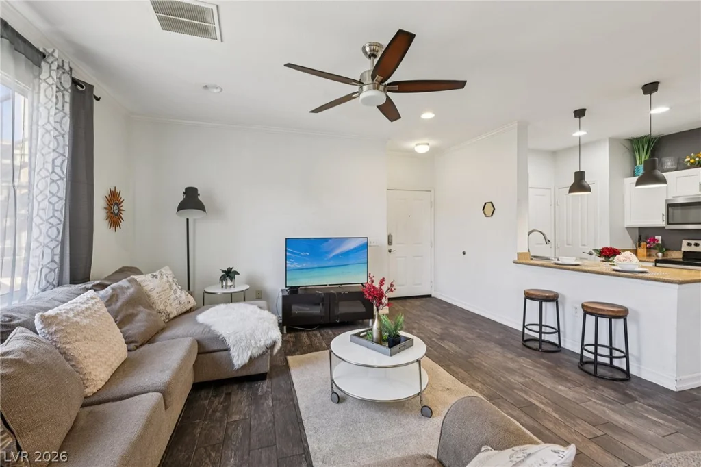 2900 Sunridge Heights, Henderson, NV 89052