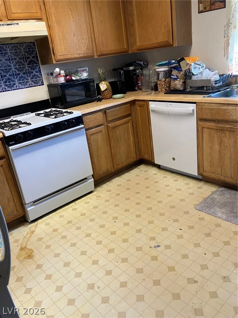 7095 Burcot, Las Vegas, NV 89156