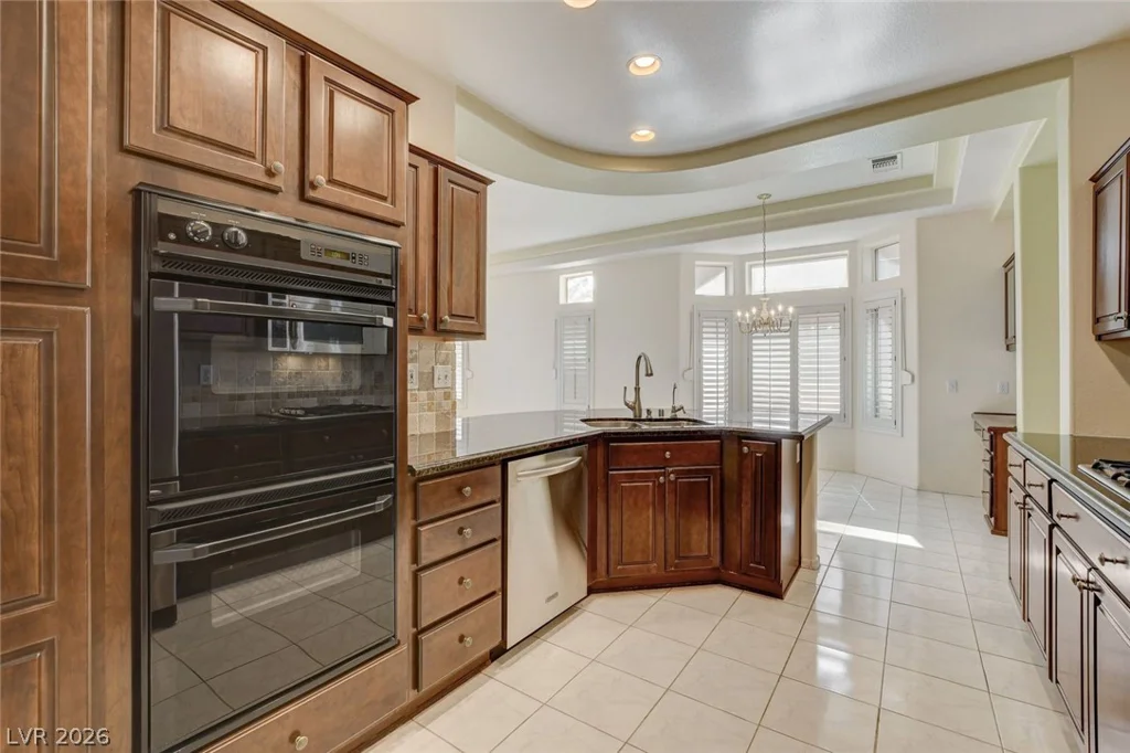 3156 Faiss, Las Vegas, NV 89134
