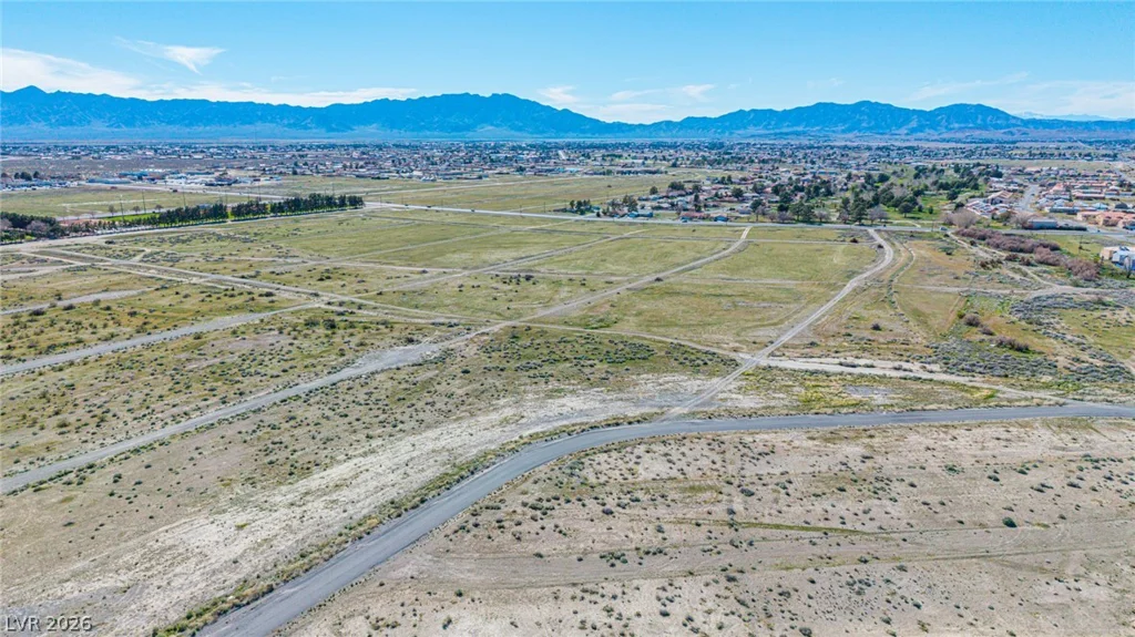 1180 Yuma, Pahrump, NV 89048