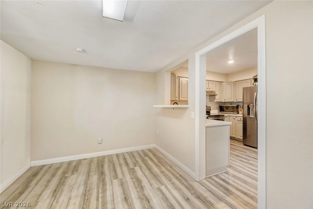 325 Rochell, Henderson, NV 89015