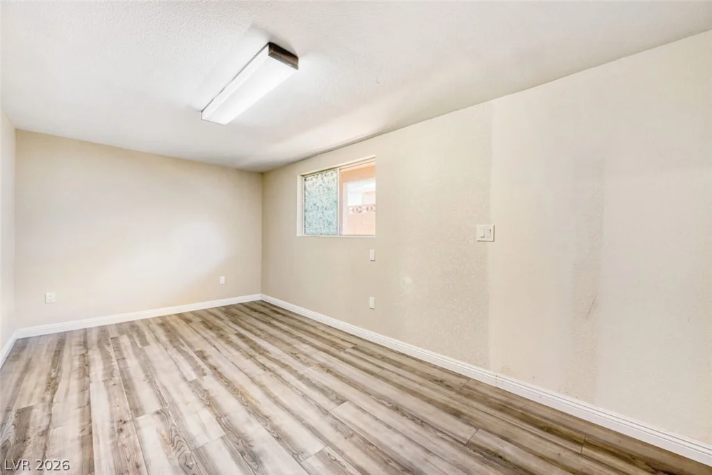 325 Rochell, Henderson, NV 89015